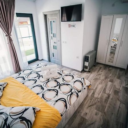 Casutele Amaliei Hotel Corbu  Buitenkant foto