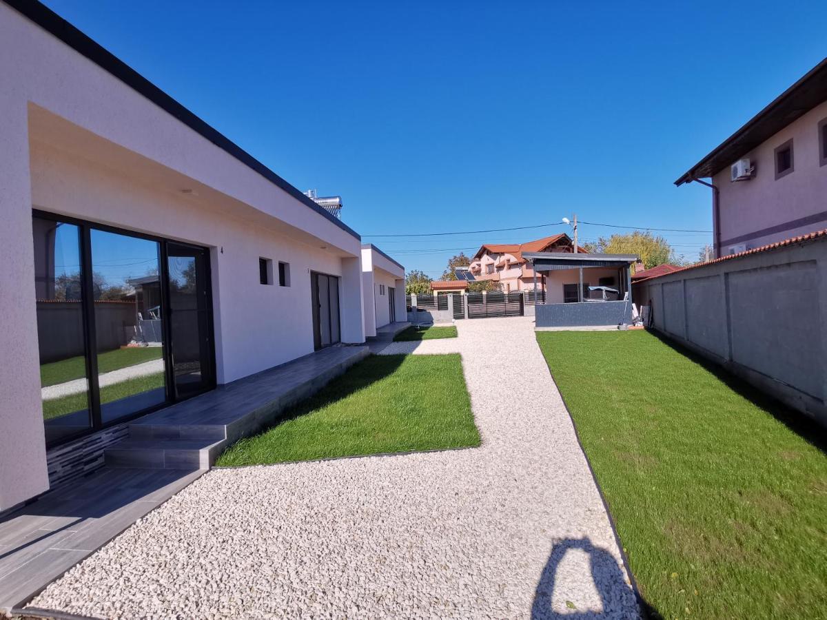 Casutele Amaliei Hotel Corbu  Buitenkant foto