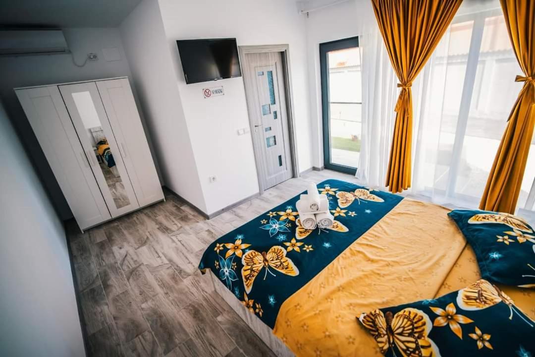 Casutele Amaliei Hotel Corbu  Buitenkant foto